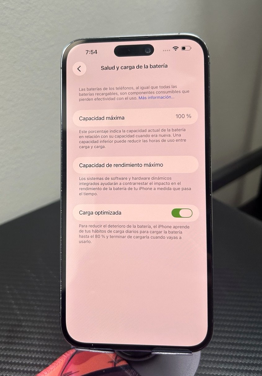 iPhone 14 Pro Max · 128 GB · Morado oscuro - Imagen 3