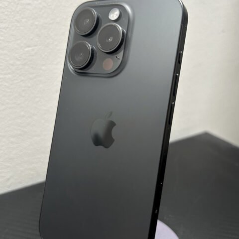 iPhone 15 Pro · 128 GB · Titanio negro