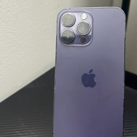 iPhone 14 Pro Max · 128 GB · Morado oscuro